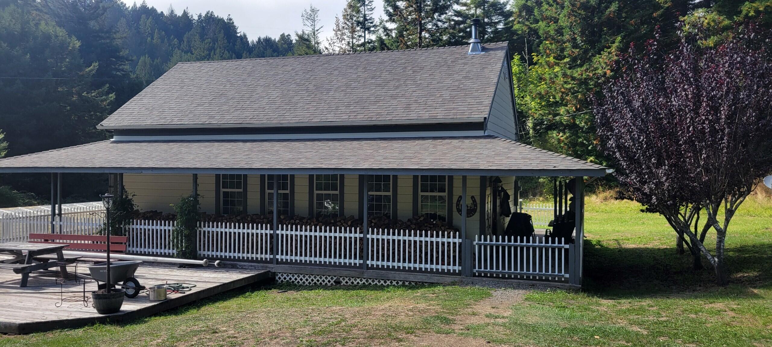 8472 Elk River Road — photo