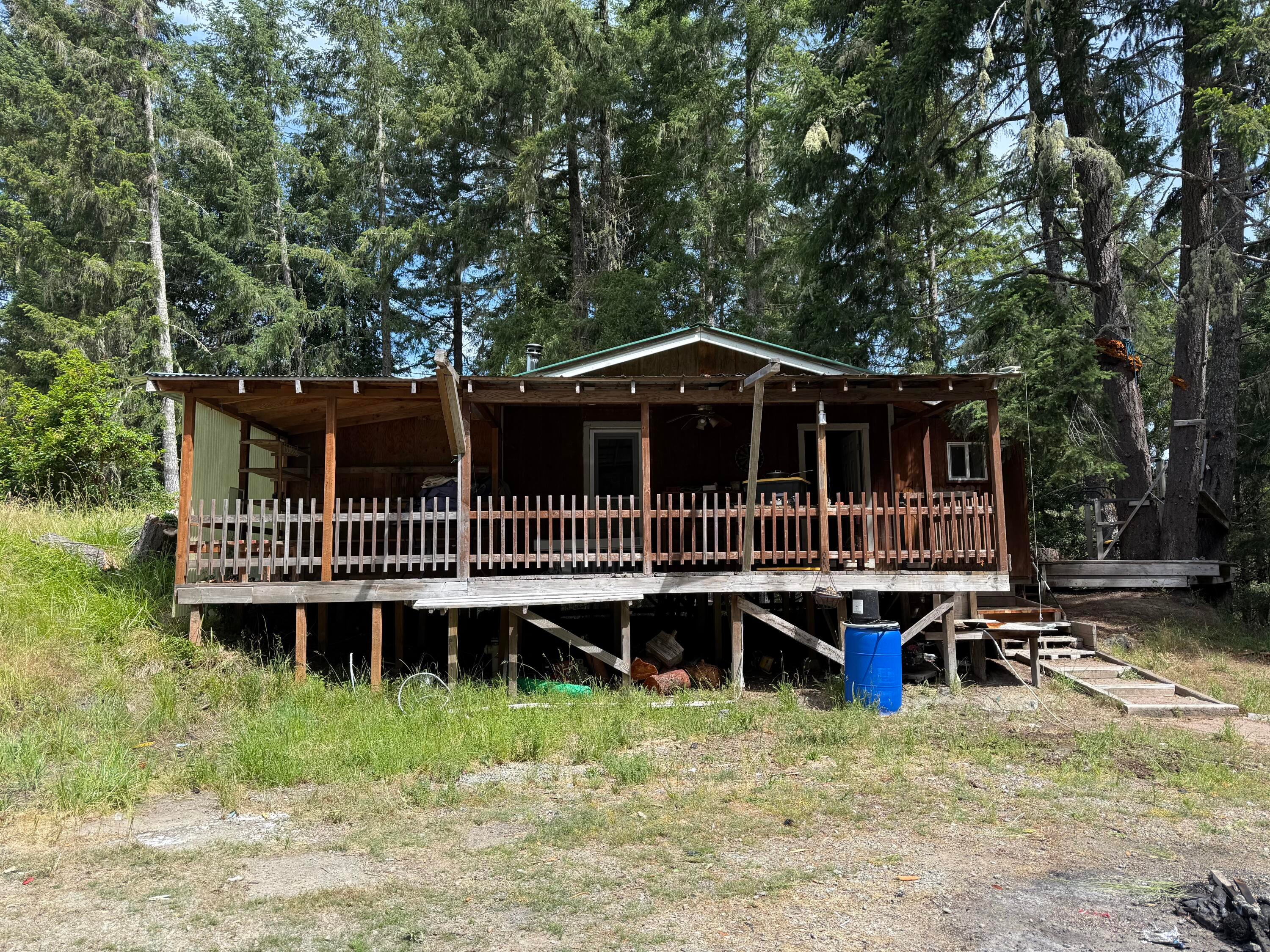 3252 Little Larabee Creek Road — photo