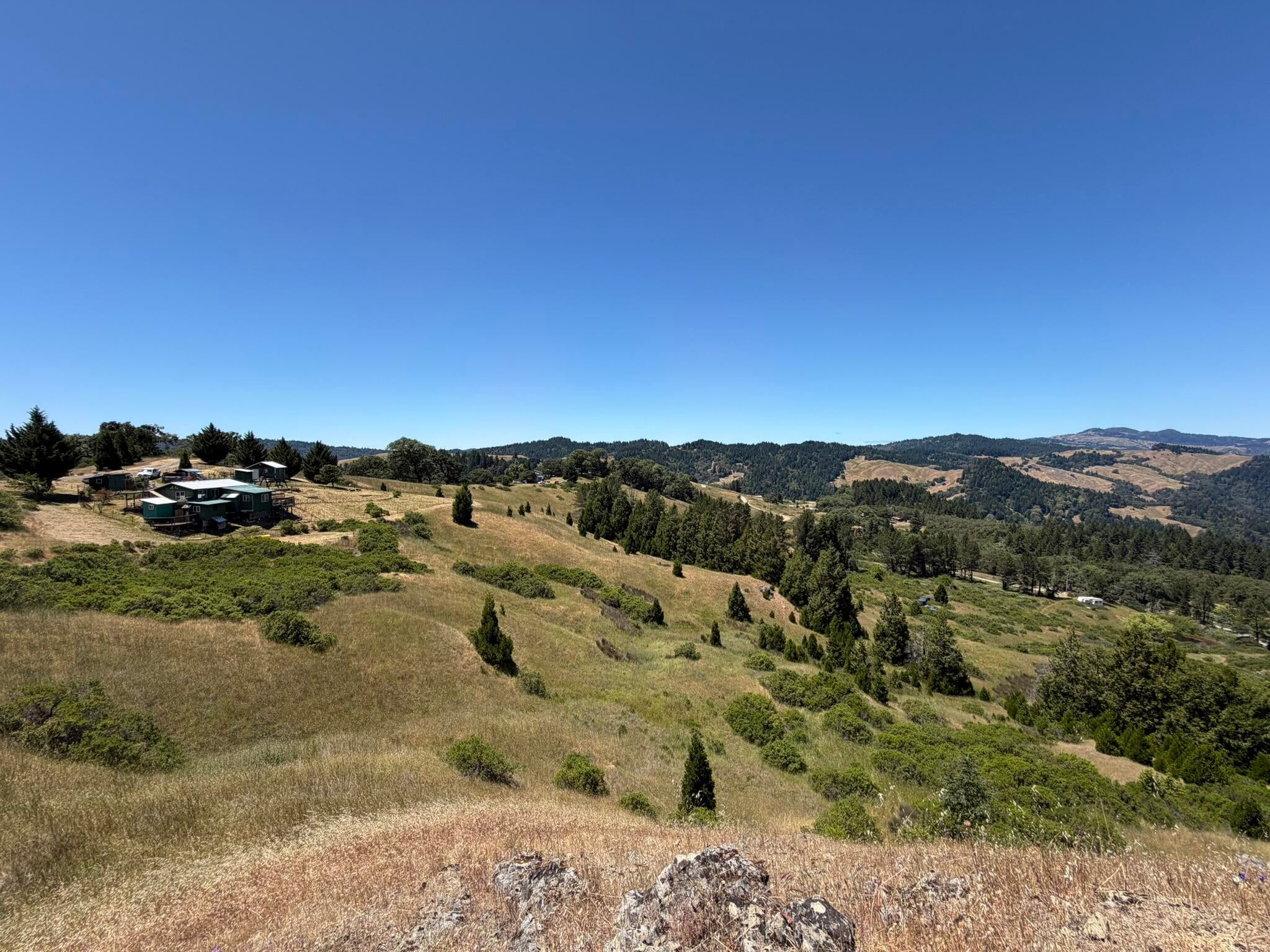 1125 Island Mountain Road — photo