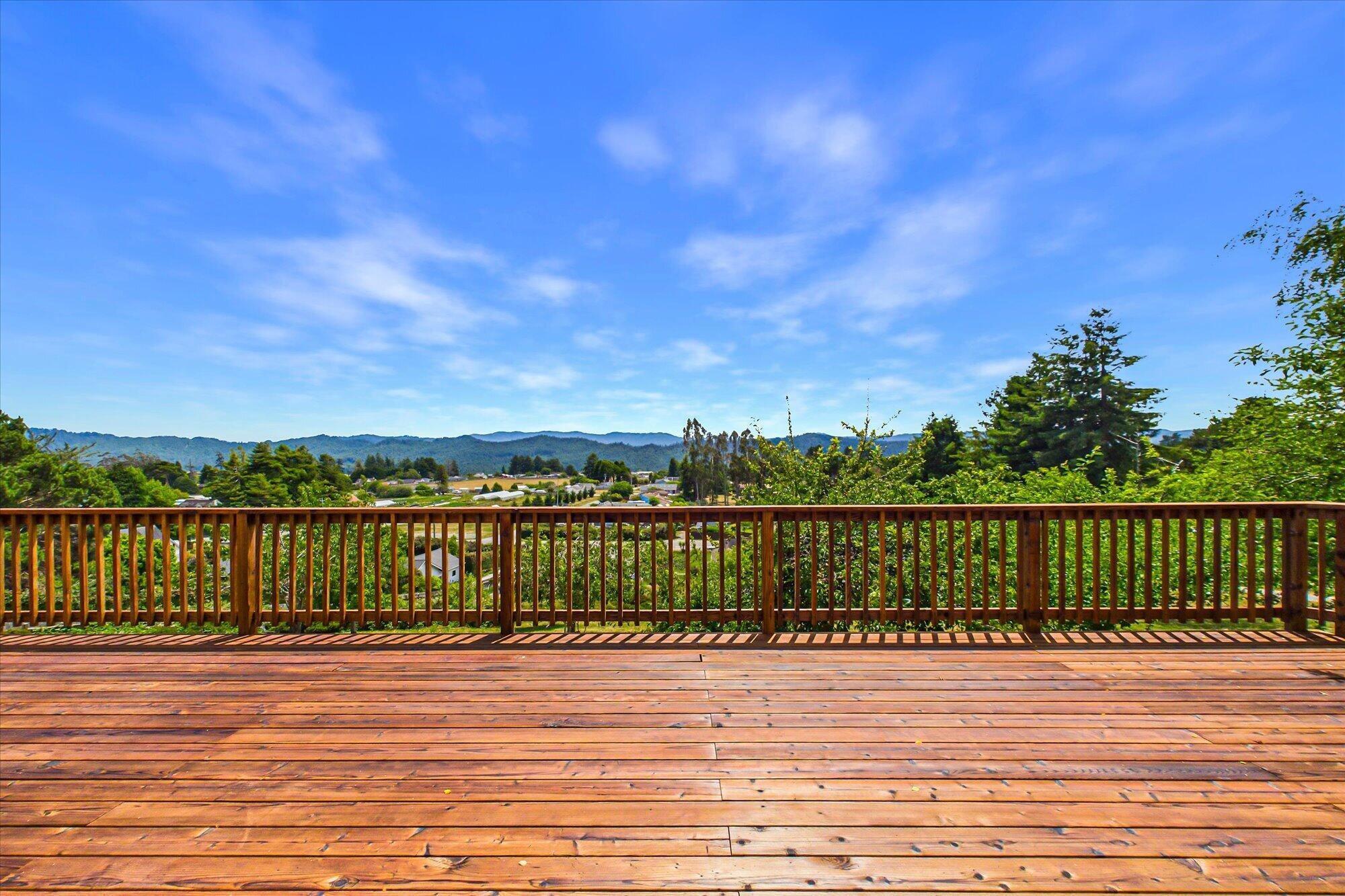 6705 Rohnerville Road — photo