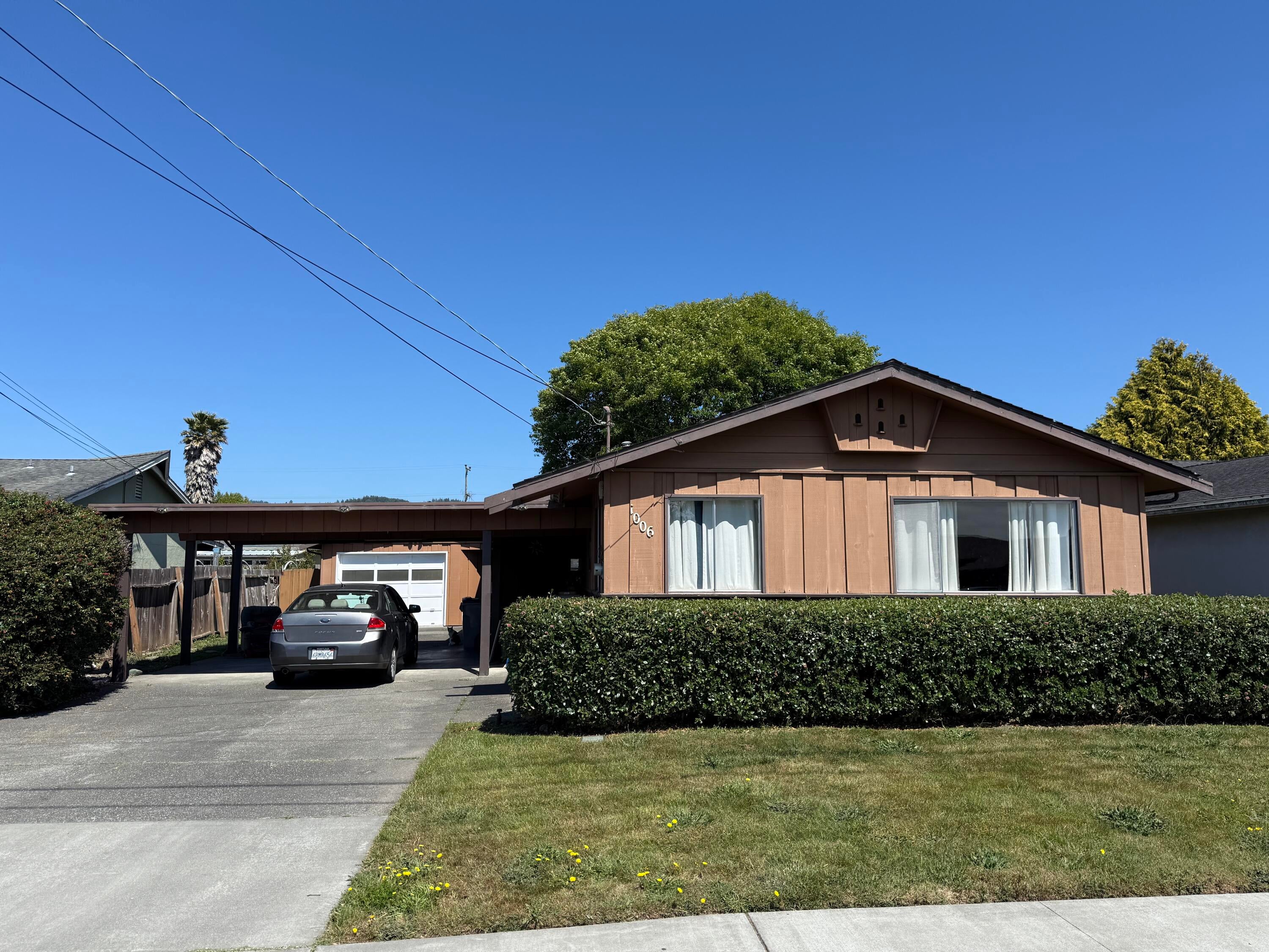 1006 Lawndale Drive — photo