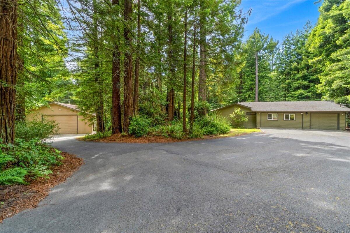 1018 N Westhaven Drive — photo