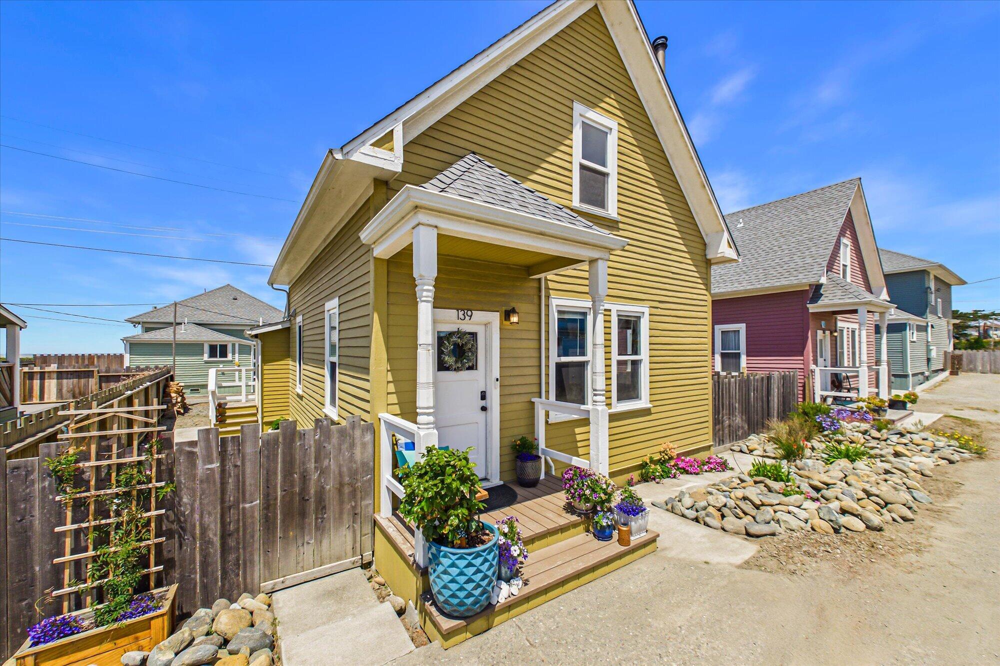 139 Samoa Court — photo