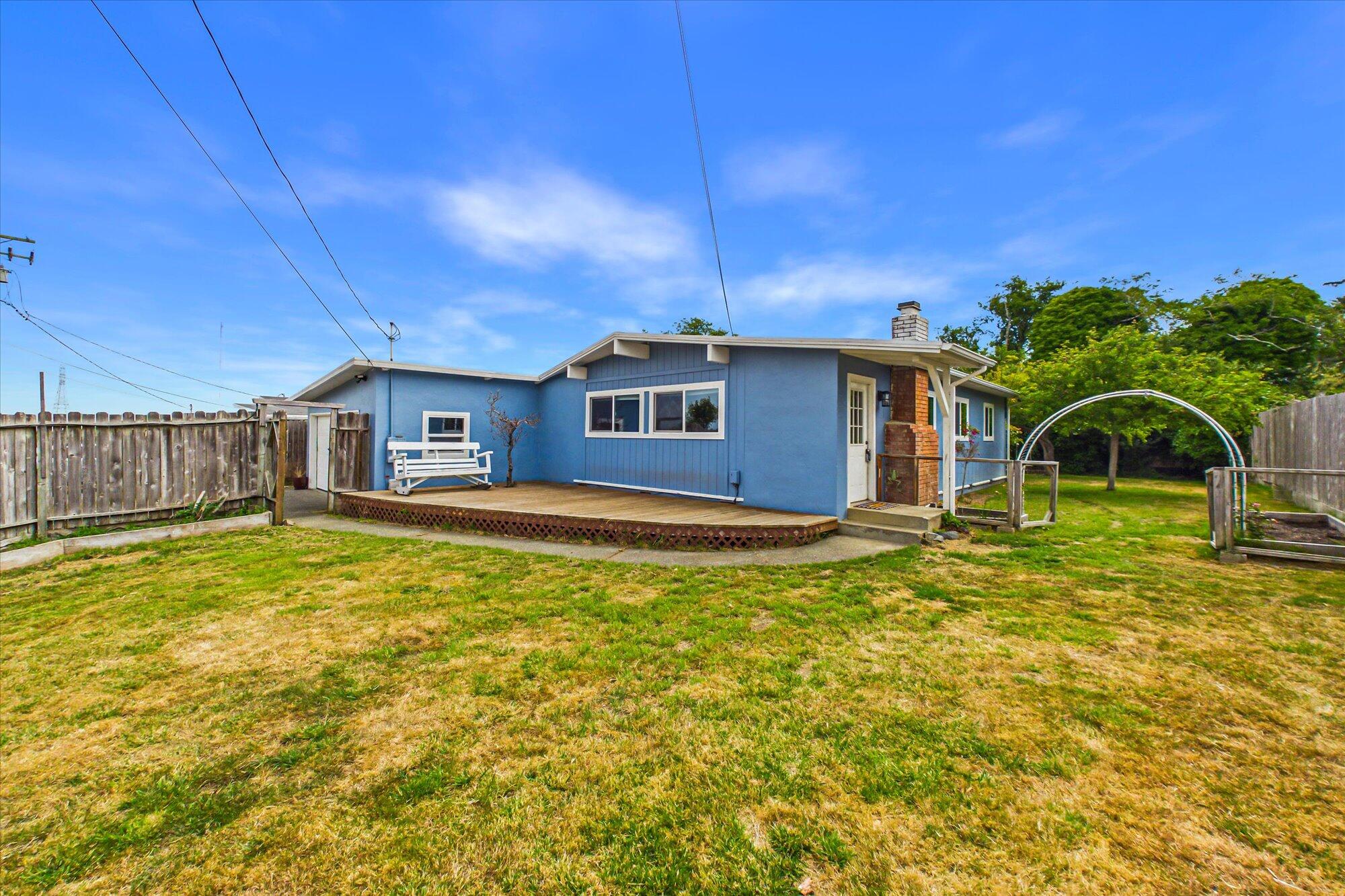 6093 Princeton Drive — photo