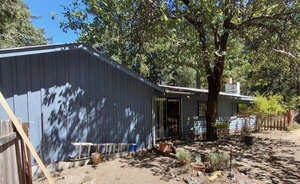 44 Maple Street — photo