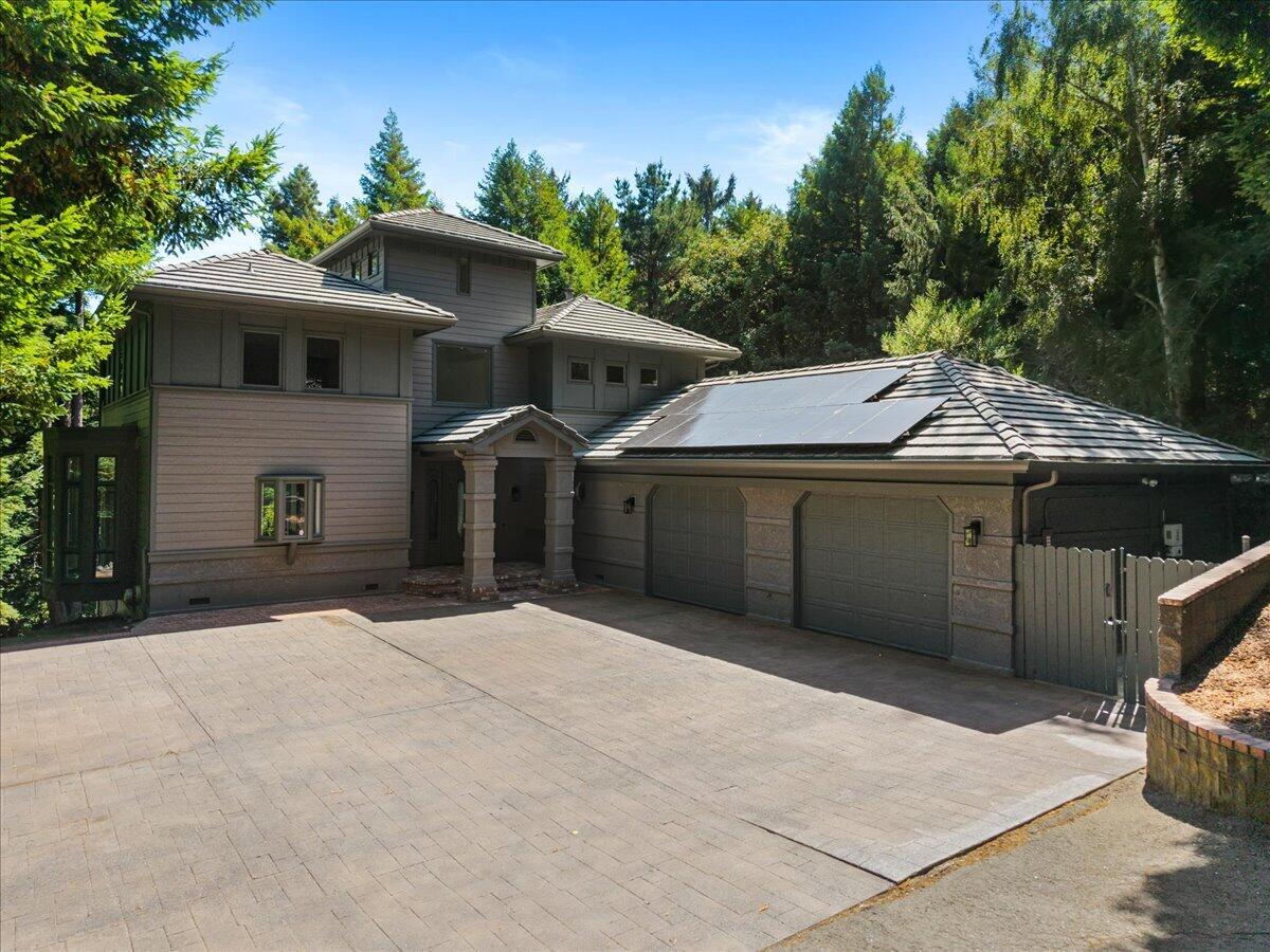 4960 Hidden Meadows Lane — photo