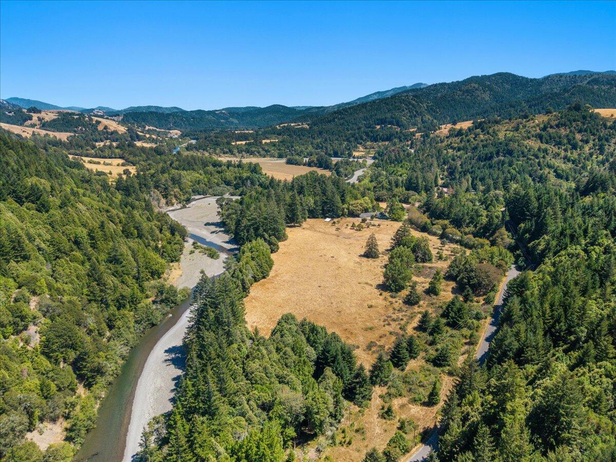 39025 Mattole Road — photo