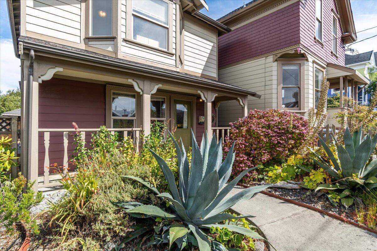 2121 C ST — photo 2