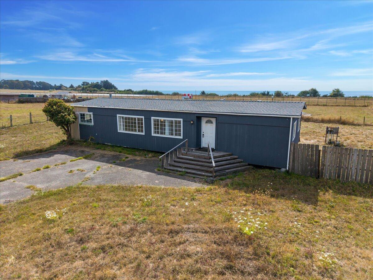 4520 Kjer Road — photo