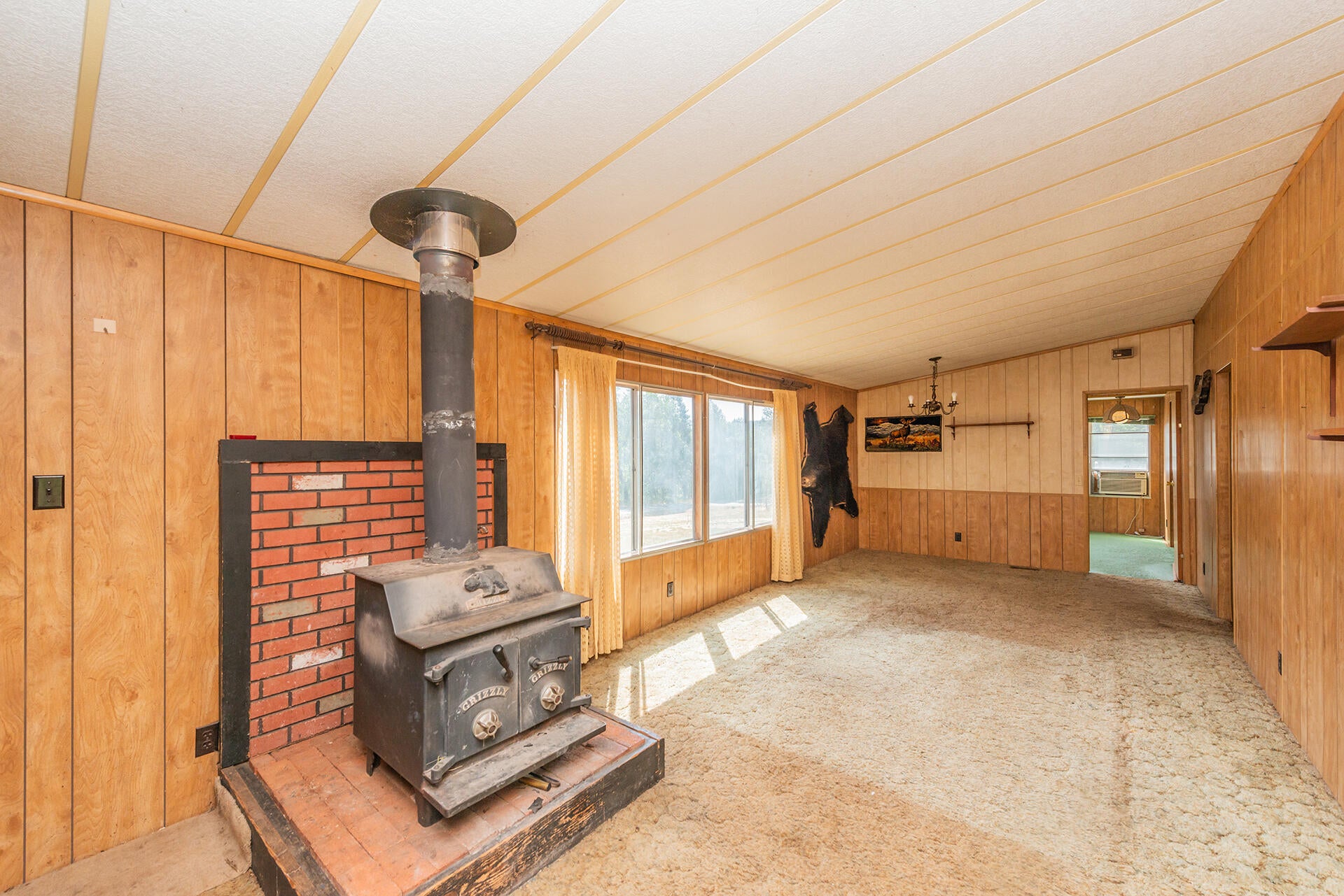 Home in Weaverville, CA 96093 — photo 2