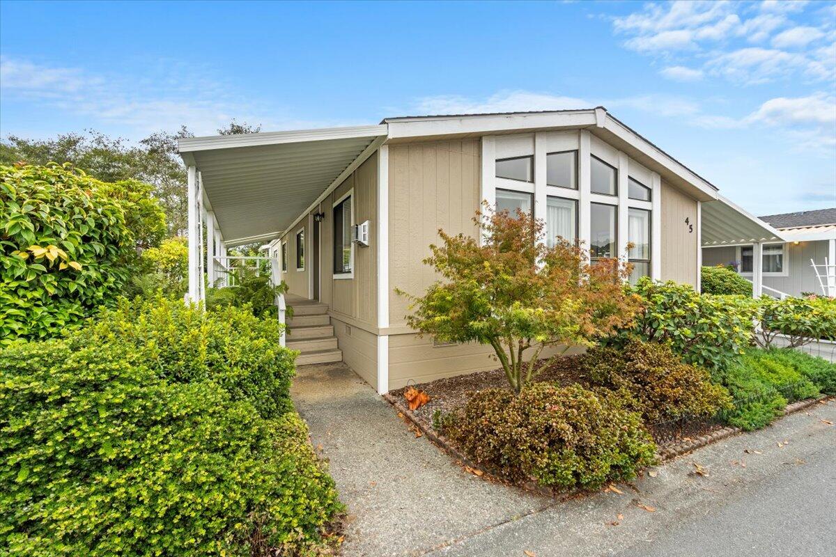 1090 Murray Road 45 — photo