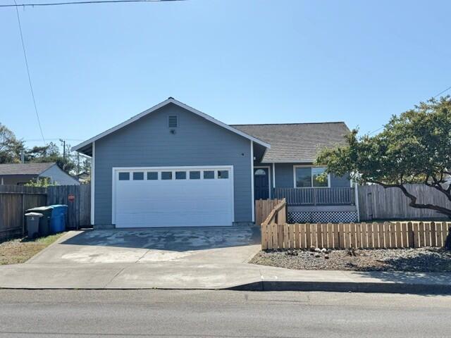 1221 Mccullens Avenue — photo