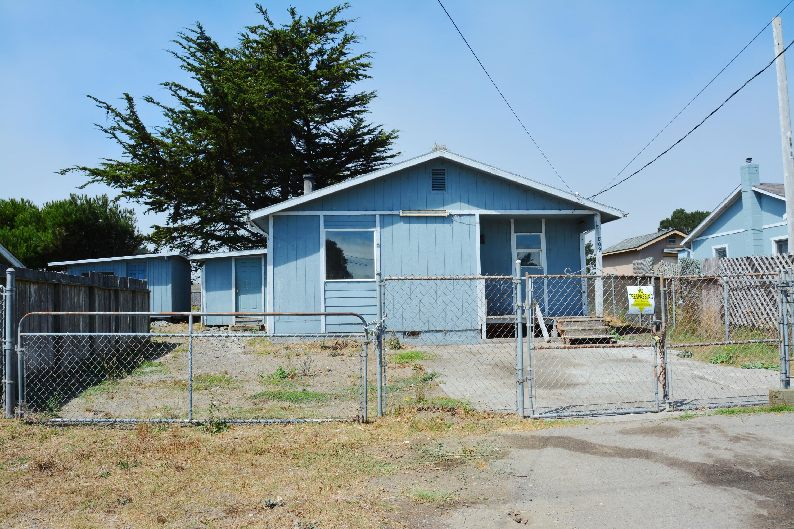 1809 Peninsula Drive — photo