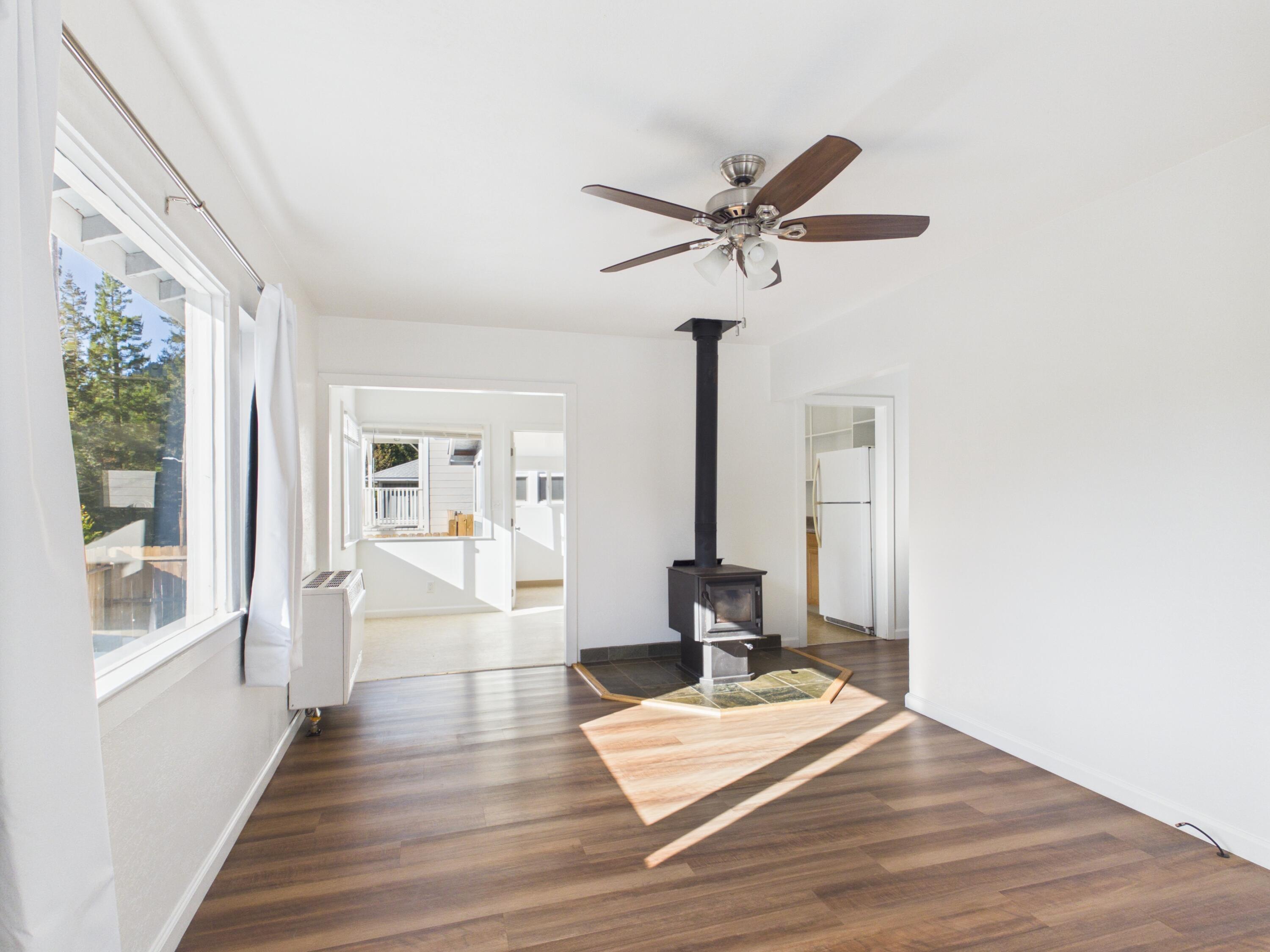 11 Madrone Drive, Weott, CA 95571 — photo 3