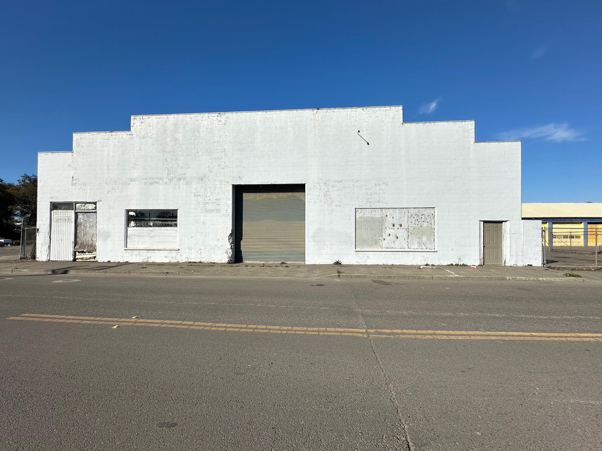 828 W Hawthorne Street — photo