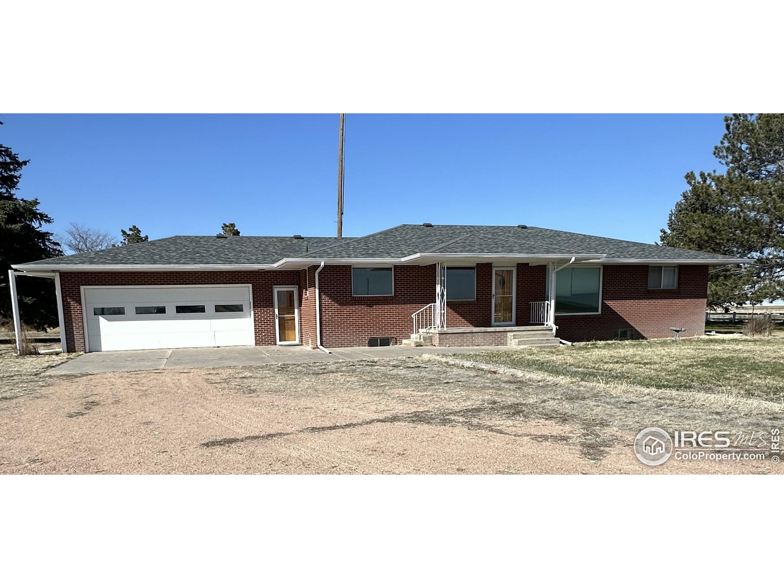27563 Highway 63 — photo