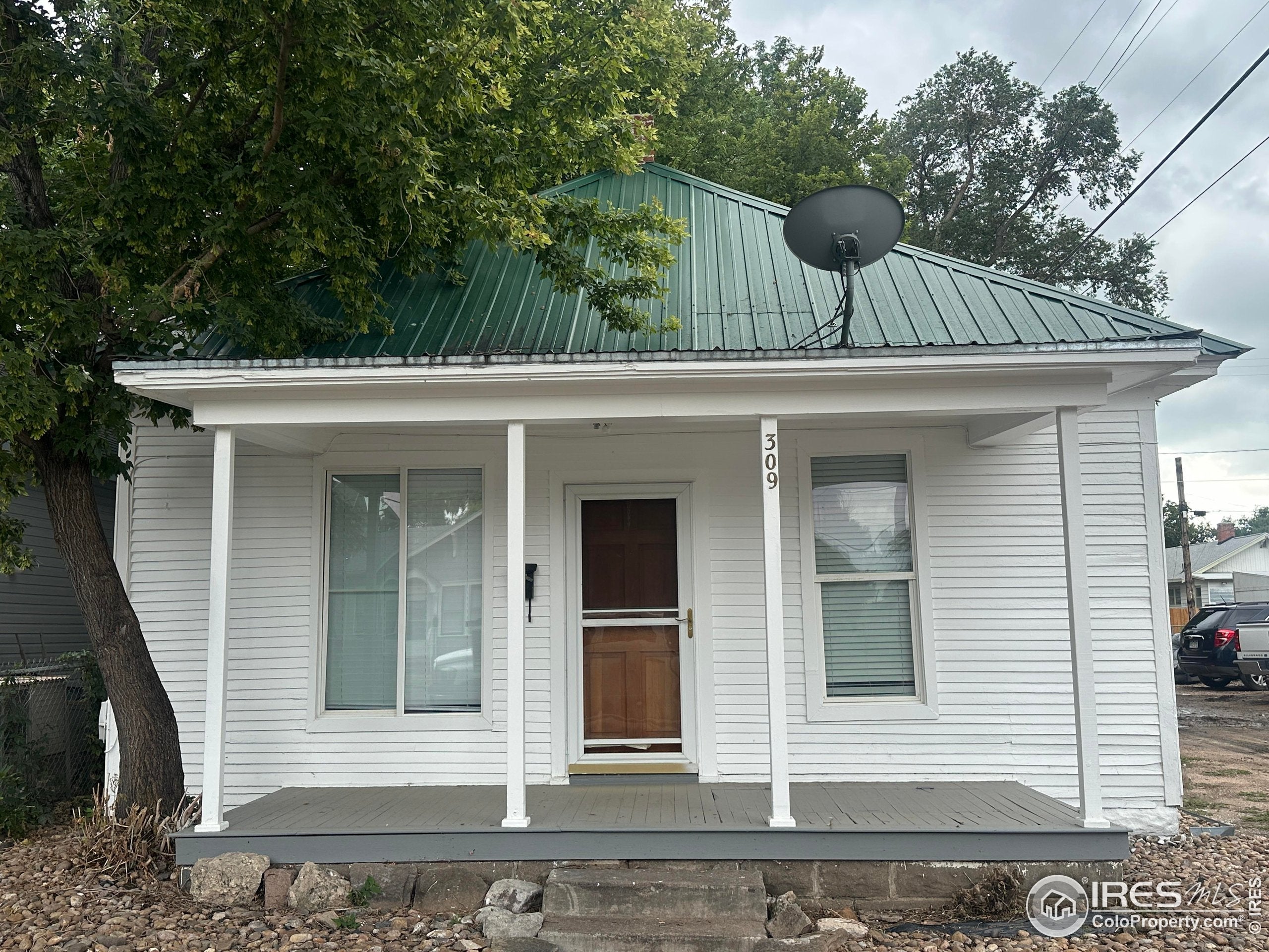 309 Phelps St — photo