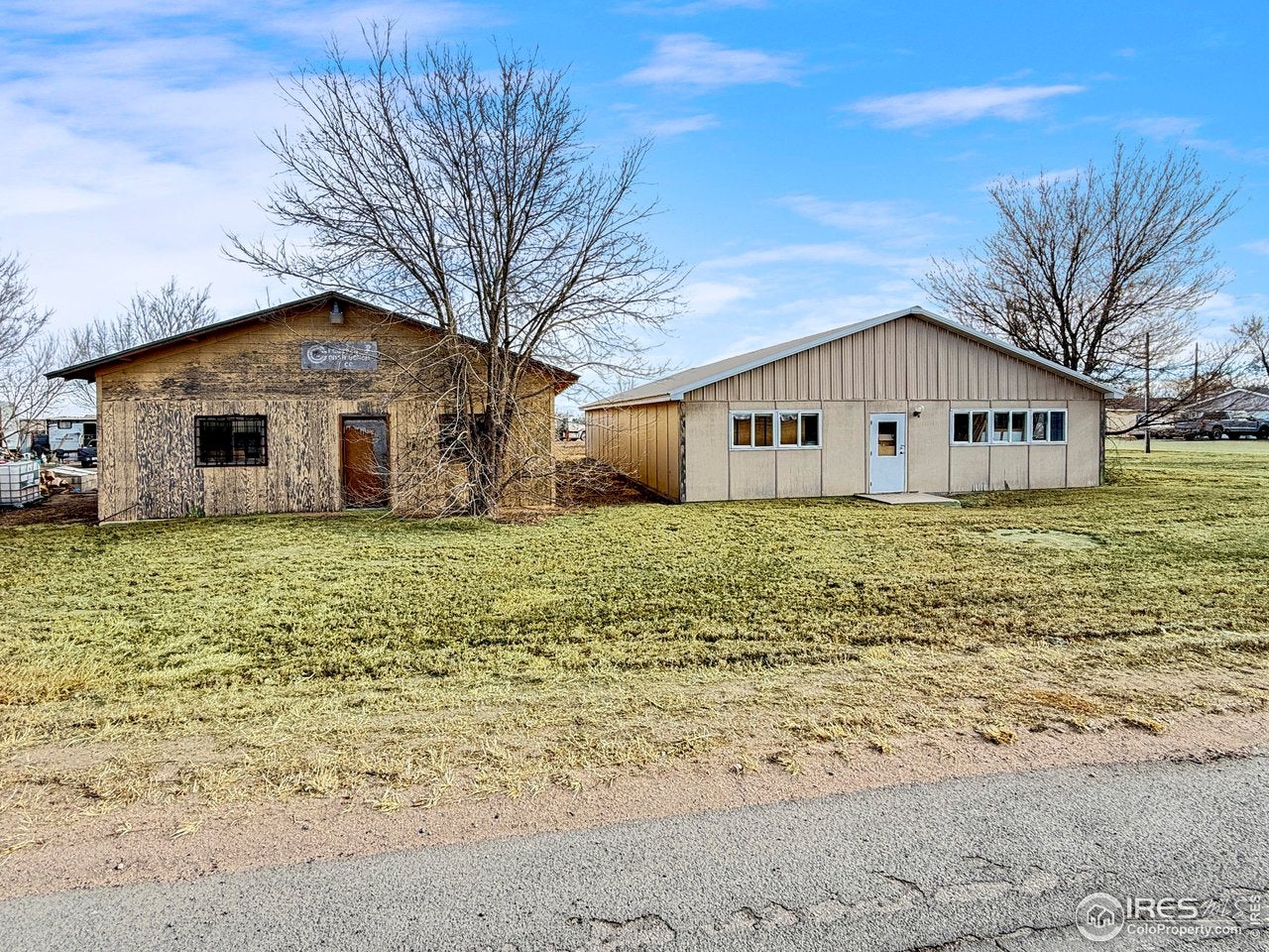 596 Right of Way Rd — photo
