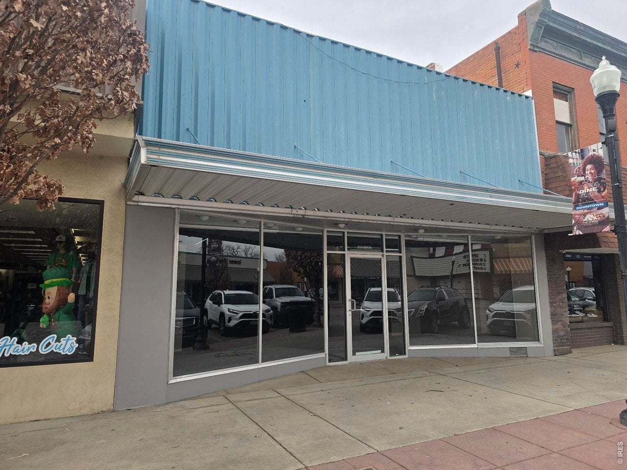 313 Main St — photo