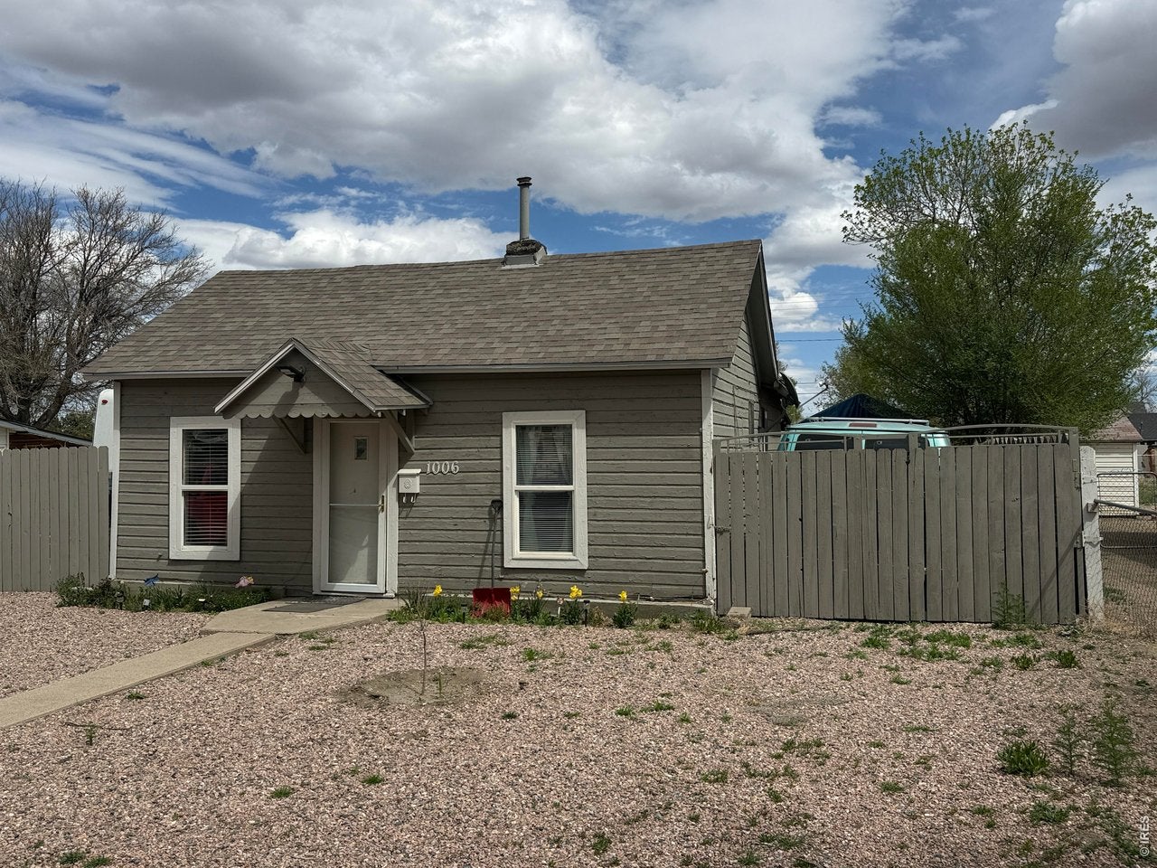 1006 Meeker St — photo