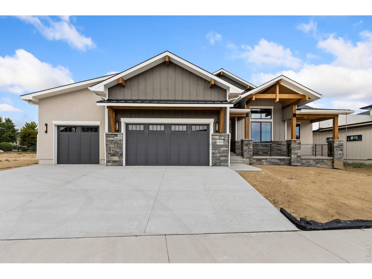 6325 Sanctuary Dr — photo
