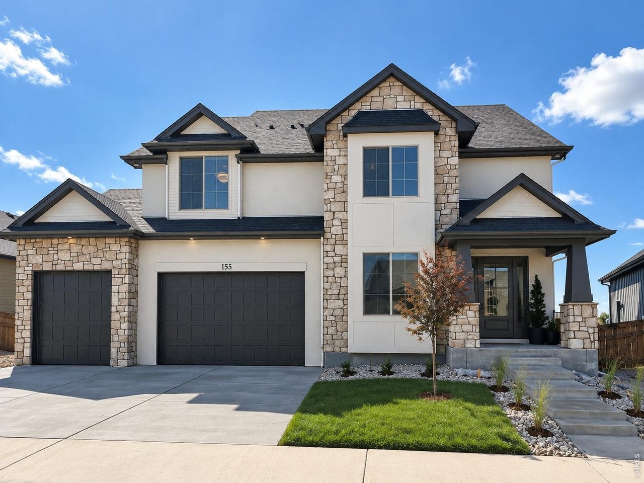 155 Boxwood Dr — photo