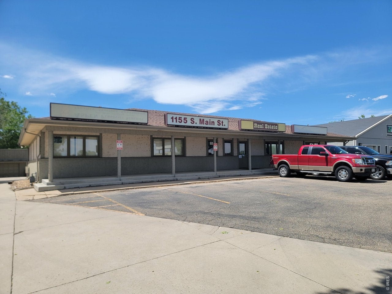 1155 S Main St — photo