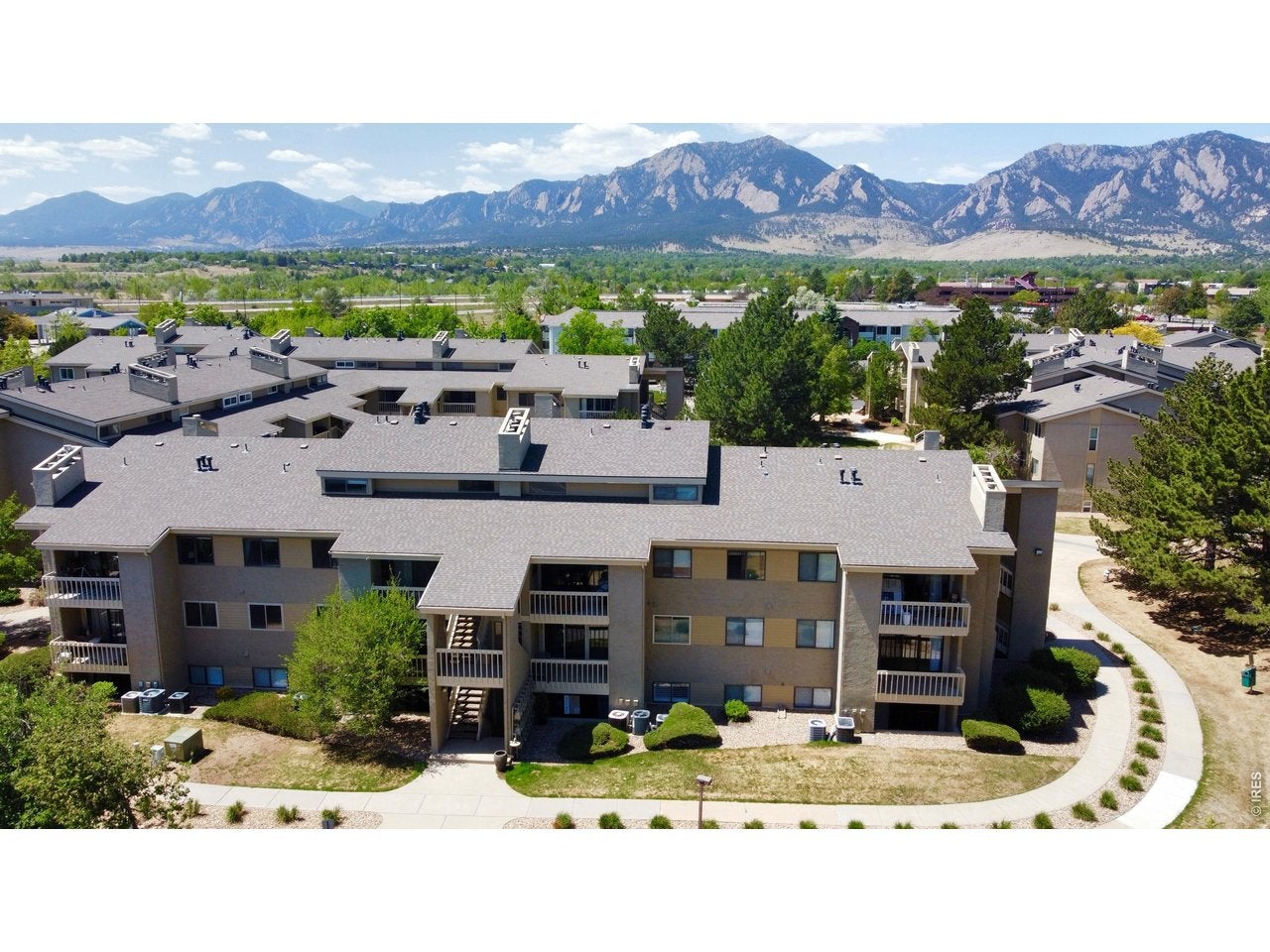 40 S Boulder Cir 40-4034 — photo