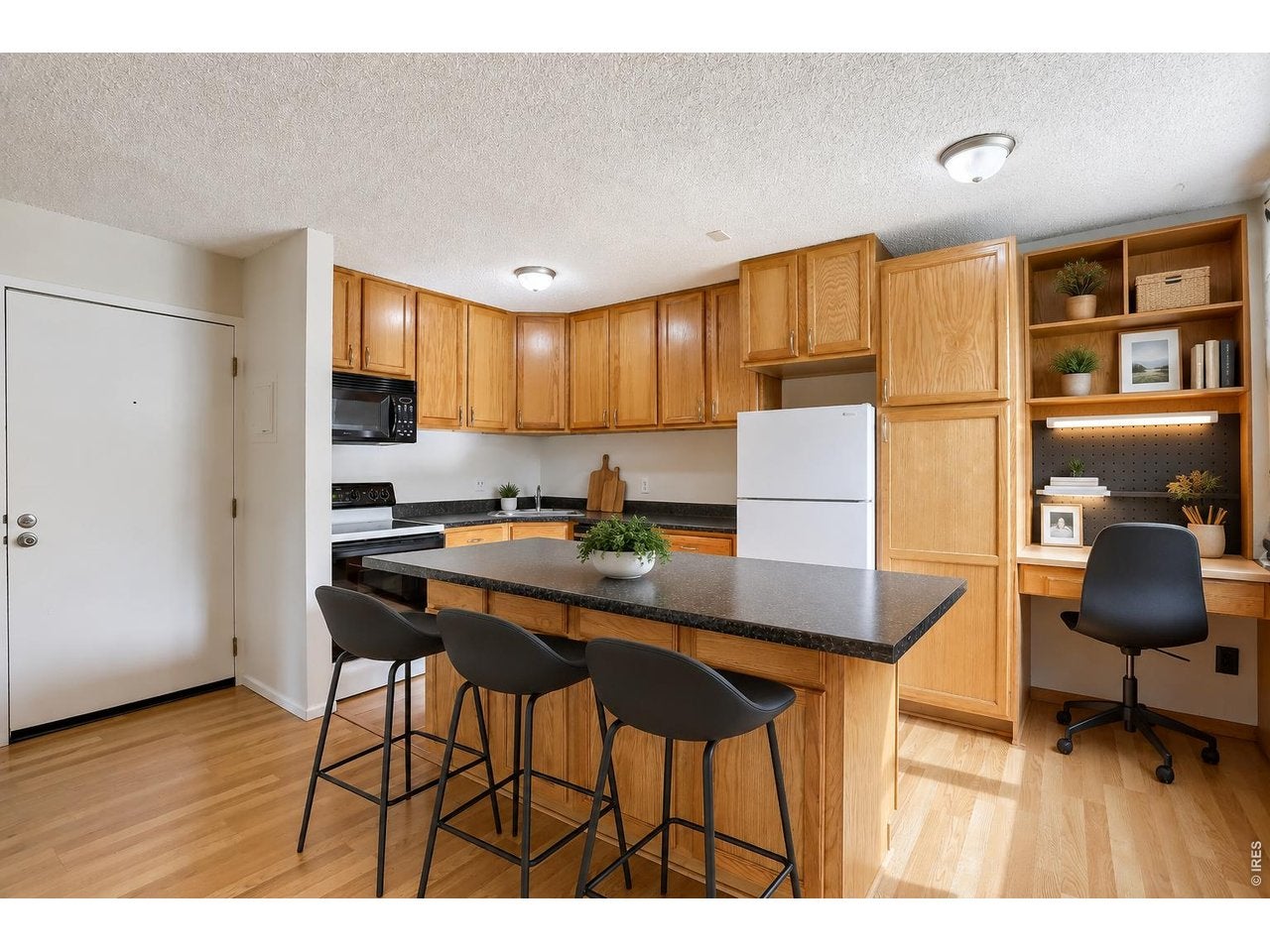 3030 Oneal Pkwy R-19 — photo