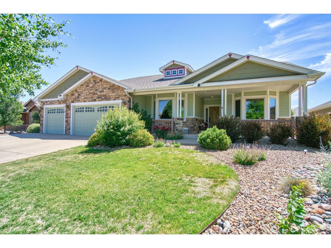 624 Park Pl Dr — photo