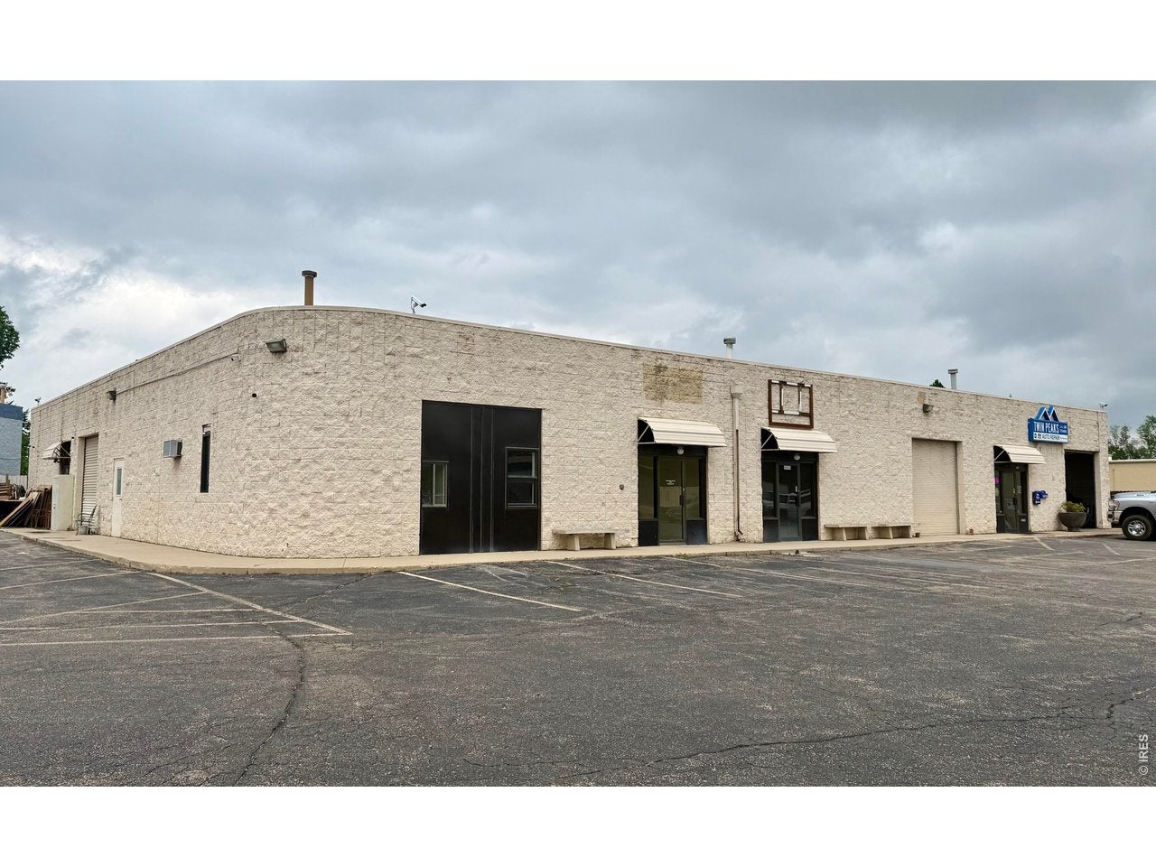 1242 Bramwood Pl 2 & 3 — photo