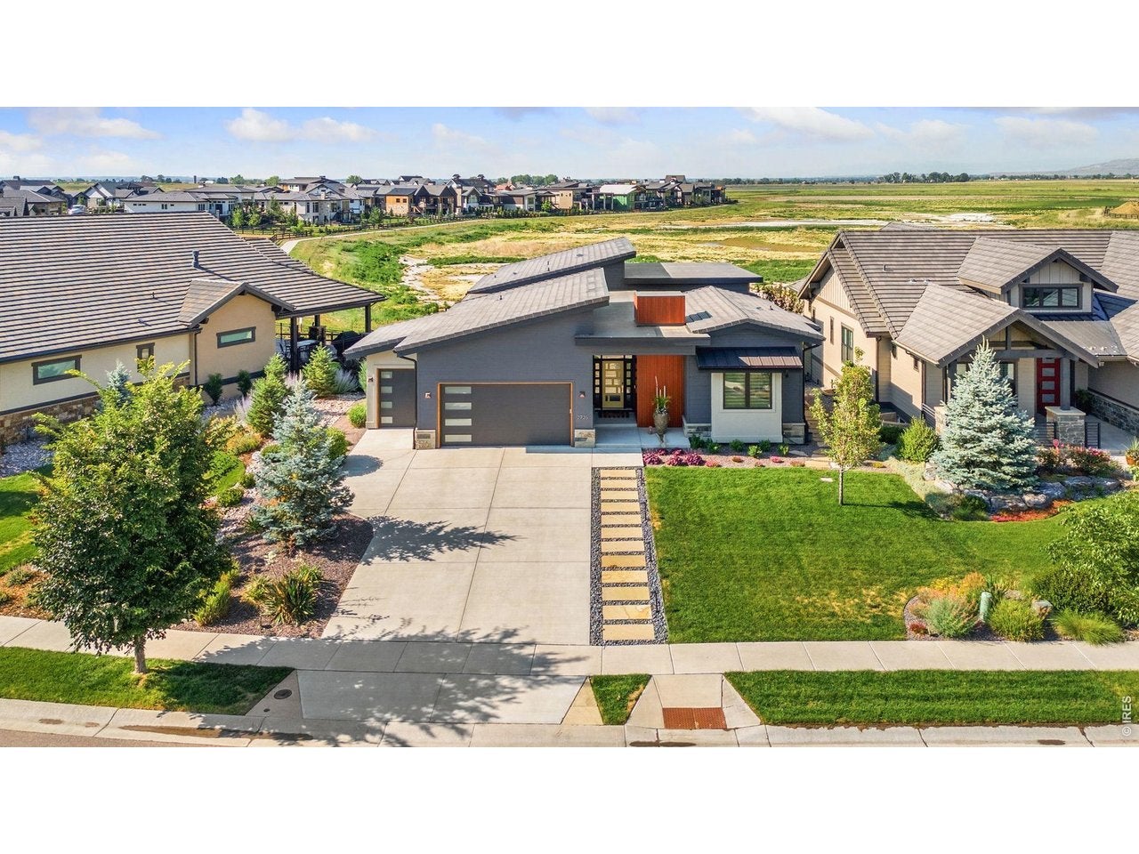 2735 Heron Lakes Pkwy — photo