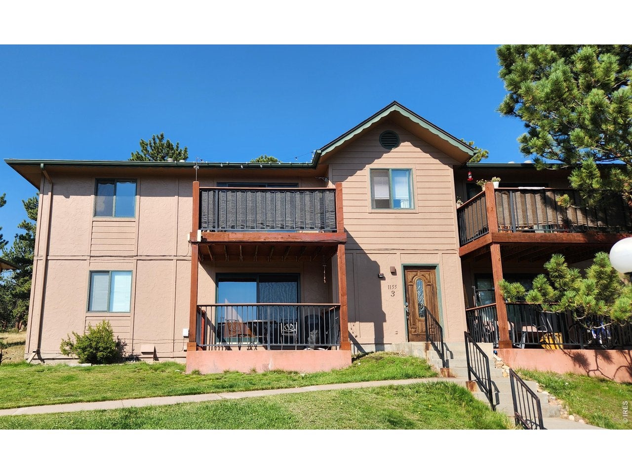 1155 S Saint Vrain Ave B3-U6 — photo