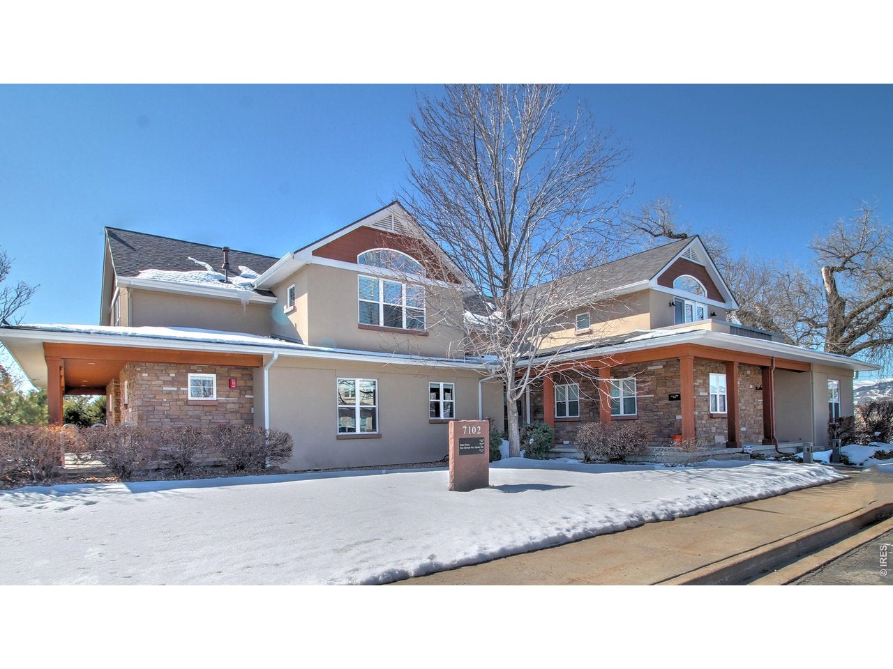 7102 La Vista Pl 100 — photo