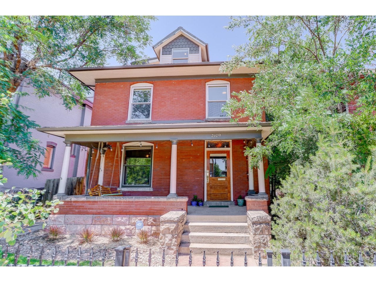 2109 N Gilpin St — photo