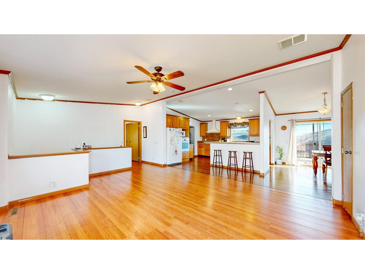 38 Carson Peak Ct — photo