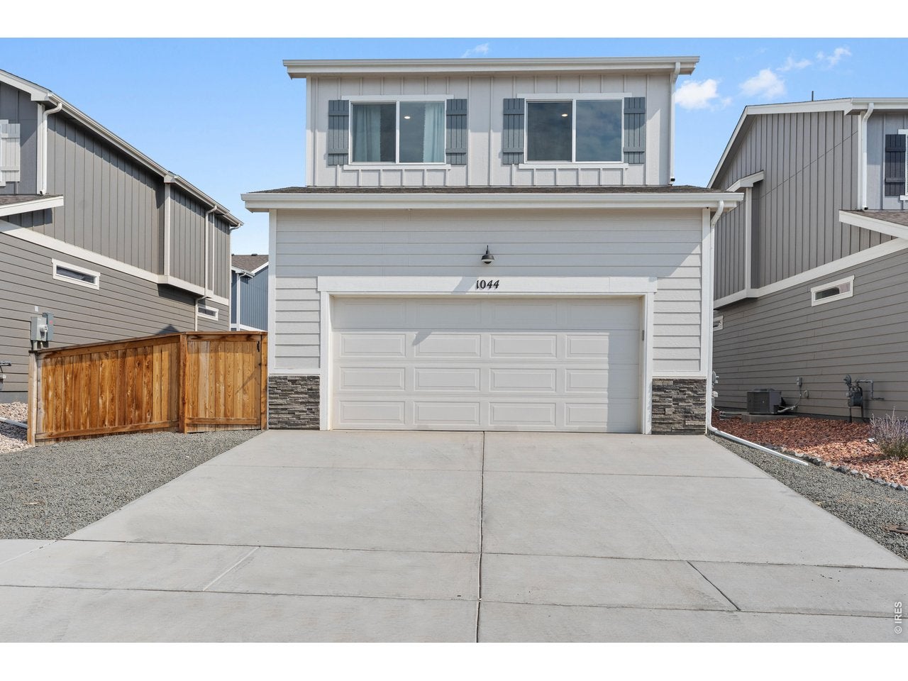 1044 Buck Valley Dr — photo