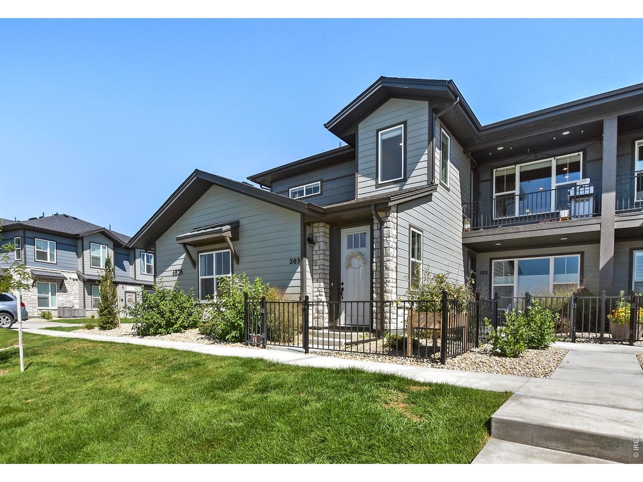6826 School House Dr 203 — photo