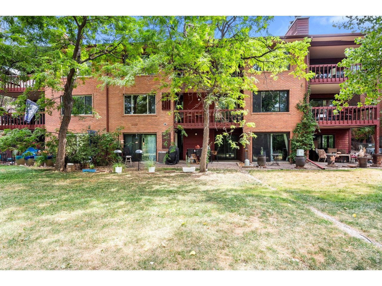 745 Arapahoe Ave 202 — photo