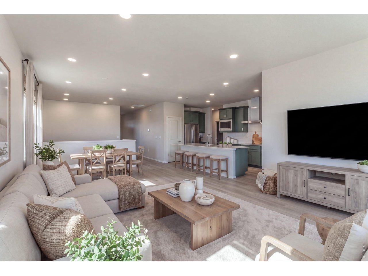 774 Trumpet Ct — photo