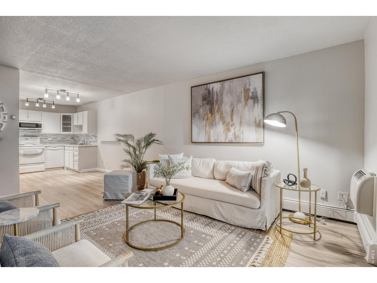 680 S Alton Way 41-1B — photo