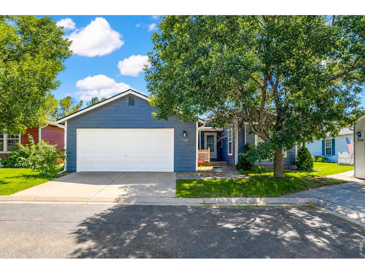 7710 Hummingbird Grn — photo