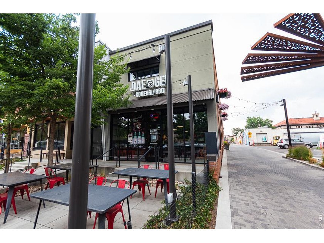 120 W Olive St 101 — photo