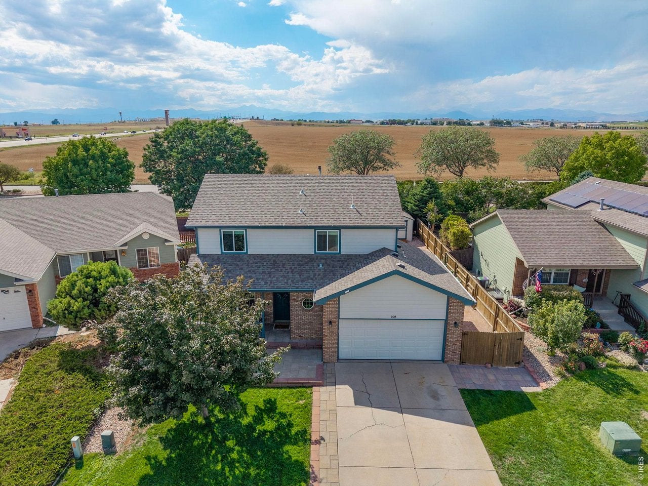 108 Sandstone Dr — photo