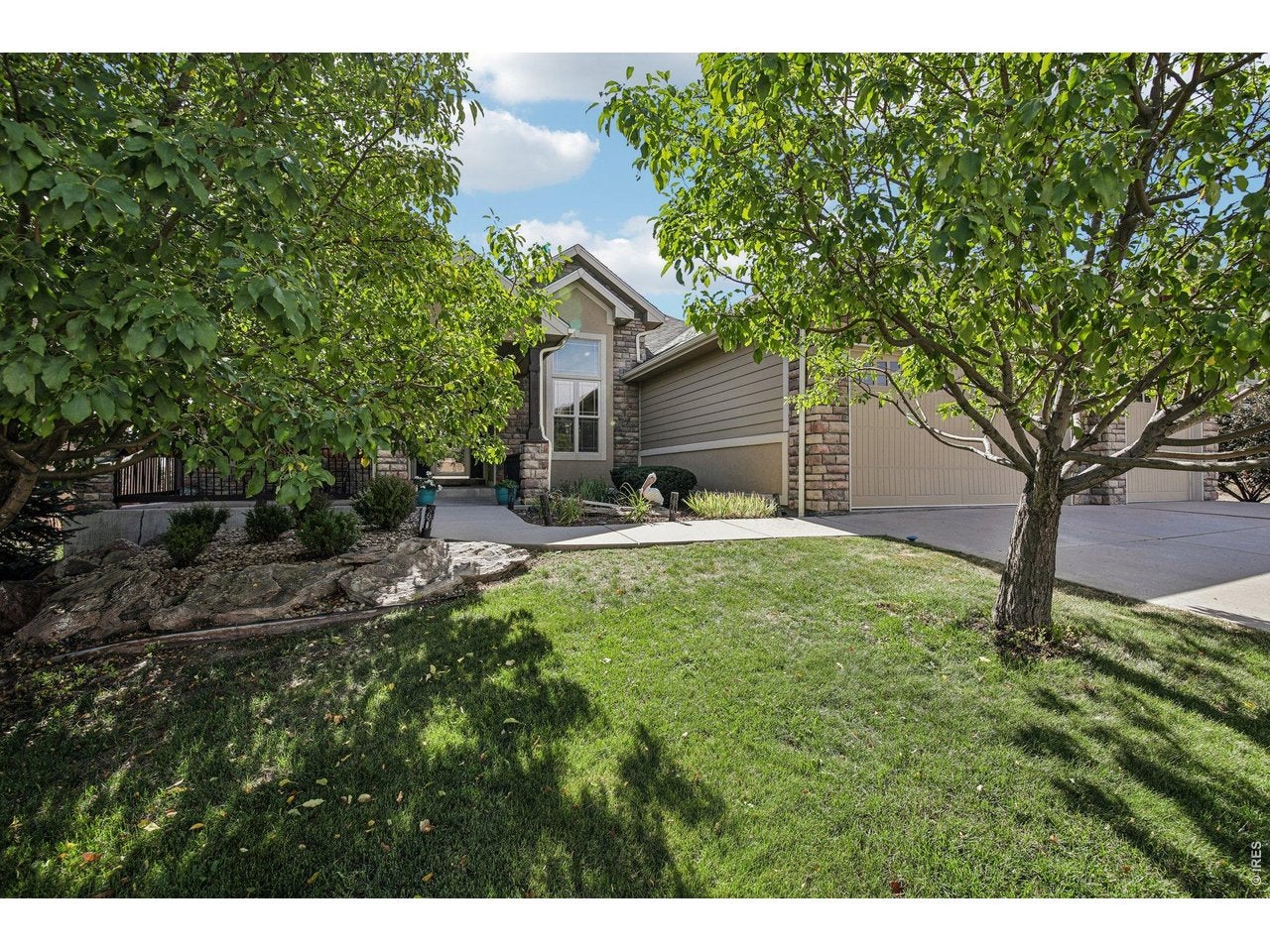 2143 Cape Hatteras Dr — photo