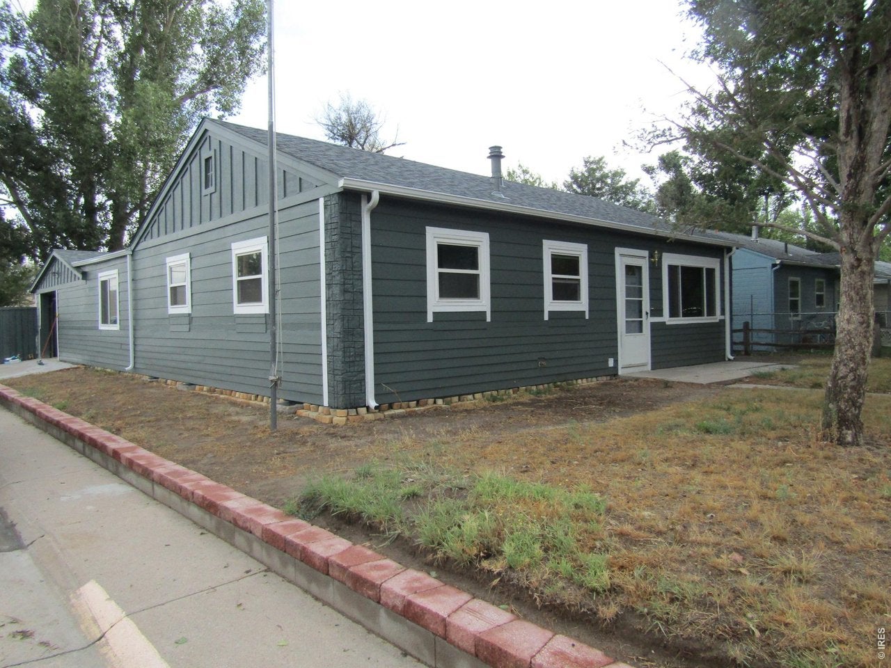 1123 Eaton St — photo
