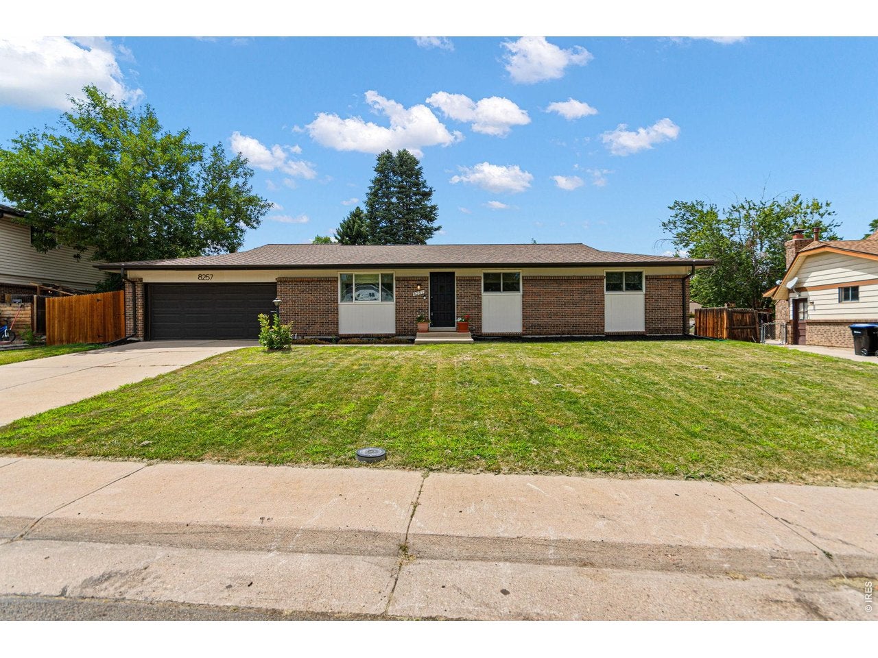 8257 Yarrow Ct — photo