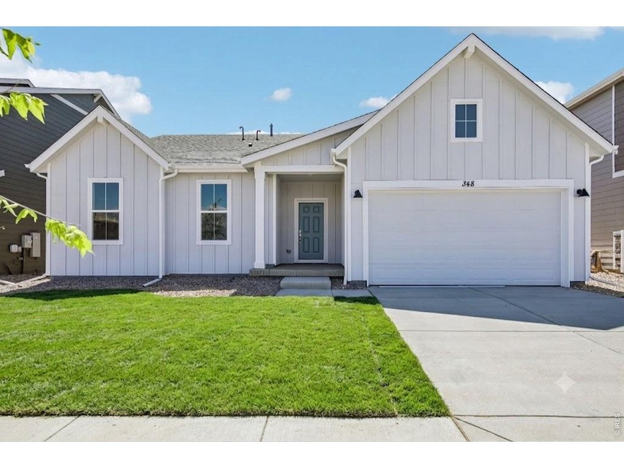 348 Rustic Barn Ln — photo
