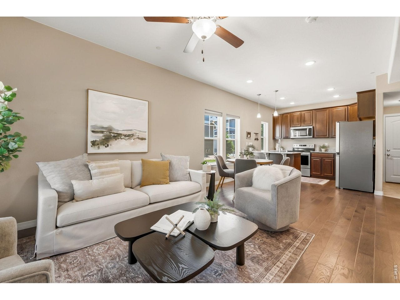 2420 Ridge Top Dr 4 — photo