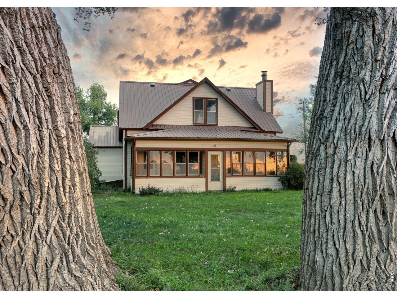 21049 County Road P — photo